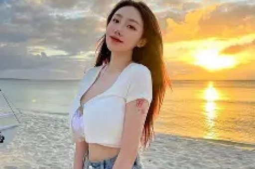 75岁刘晓庆在万岁山被骂耍大牌？真相曝光后网友直呼太冤枉！